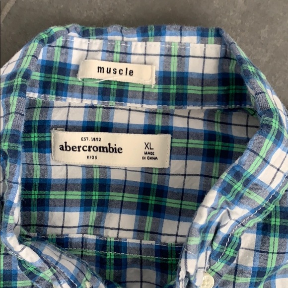 Abercrombie kids cotton plaid button down shirt - Picture 2 of 3